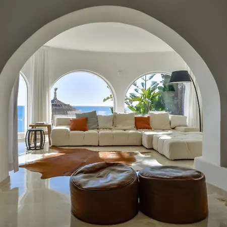 Vertigo- Managed By Almarina Benissa