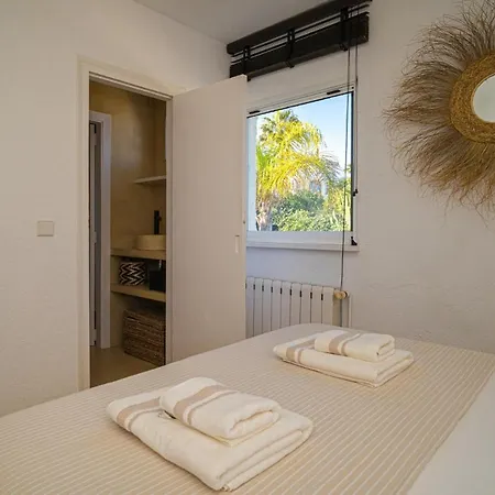 Vertigo- Managed By Almarina Βίλα Benissa